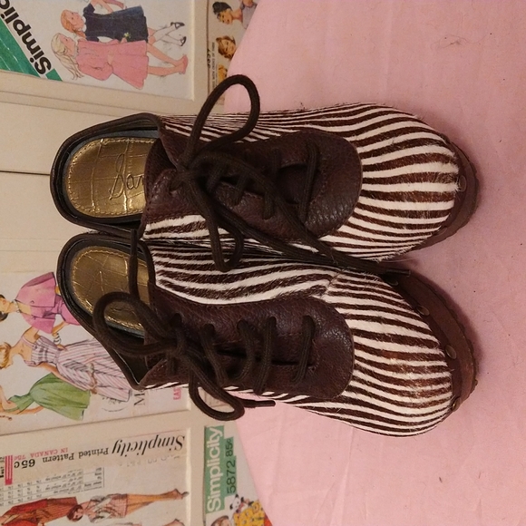 Sam Edelman brown striped leather heels Sz 5 🎁 - Picture 4 of 10